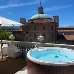 Duchessa Margherita Chateaux & Hotel Vicoforte