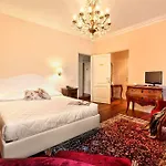 Duchessa Margherita Chateaux &