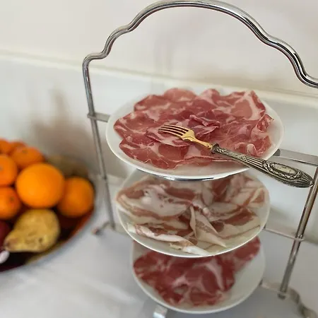 Duchessa Margherita Chateaux & Hotell 4*