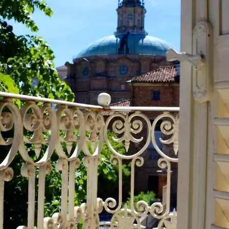 Duchessa Margherita Chateaux & Ξενοδοχείο