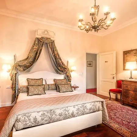 Hotel Duchessa Margherita Chateaux & 4*