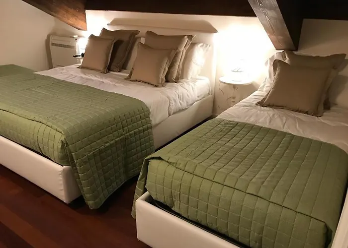 Duchessa Margherita Chateaux & Hotell Vicoforte