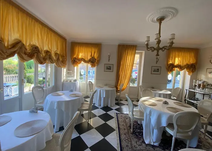 Duchessa Margherita Chateaux & Hotell Vicoforte