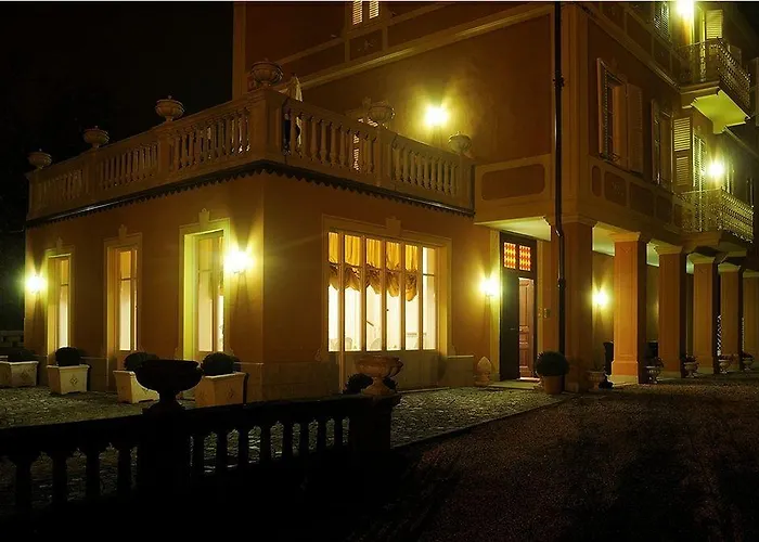 Hotell Duchessa Margherita Chateaux & Vicoforte